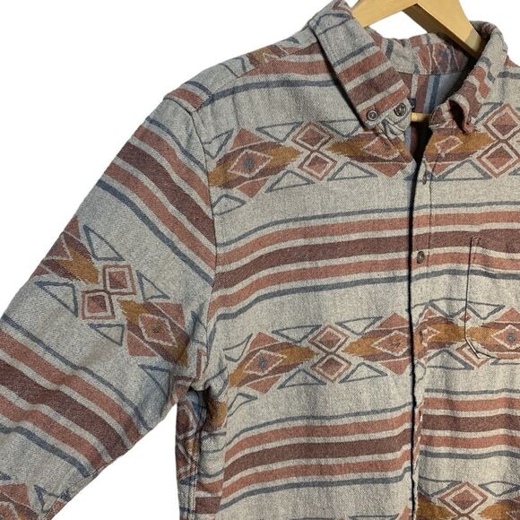 EDDIE BAUER Tribal Southwestern Print Button Down Long Sleeve Shirt - Picture 6 of 8